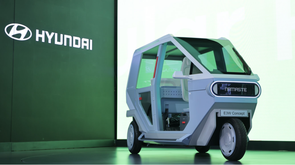 Hyundai E3W với phần thân xe có thể điều chỉnh độ cao