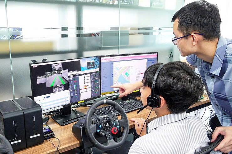 Phương tiện tự hành vận hành trong khu vực thử nghiệm tại Hòa Lạc