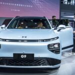 XPeng G9 xuất hiện tại một triển lãm ô tô ở Trung Quốc