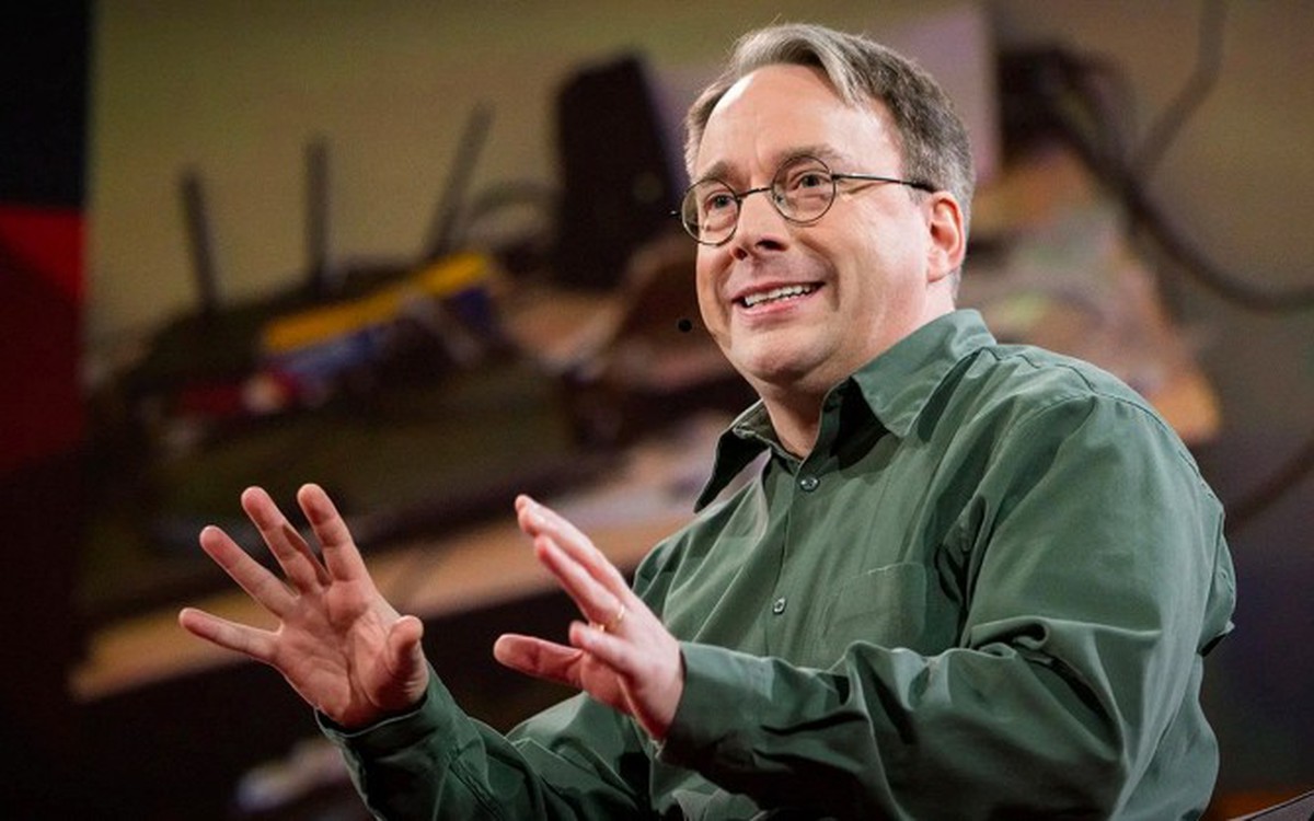 Linus Torvalds trong ảnh minh họa về quá trình phát triển Linux