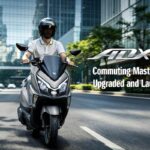 Suzuki ADX125 Plus nhìn từ bên ngoài với thiết kế tay ga đô thị