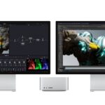Mac Studio thế hệ mới đặt trên bàn làm việc với màn hình chuyên nghiệp
