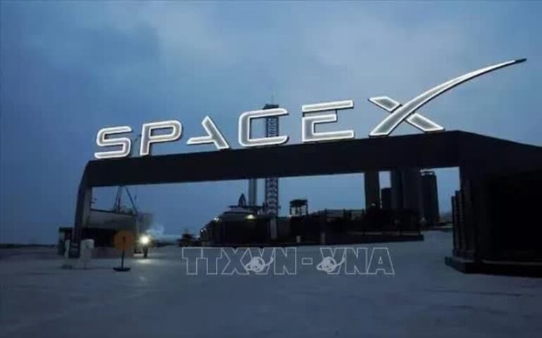 Tên lửa Starship của SpaceX tại khu vực cơ sở phóng