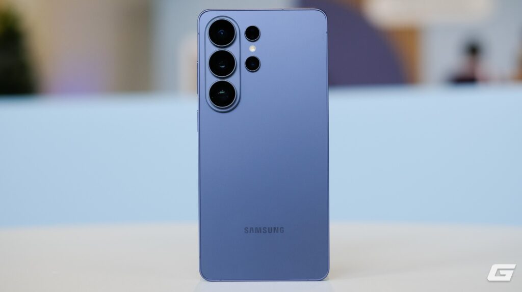 Các mẫu Galaxy A07 4G và Galaxy A17 trong nhóm smartphone phổ thông