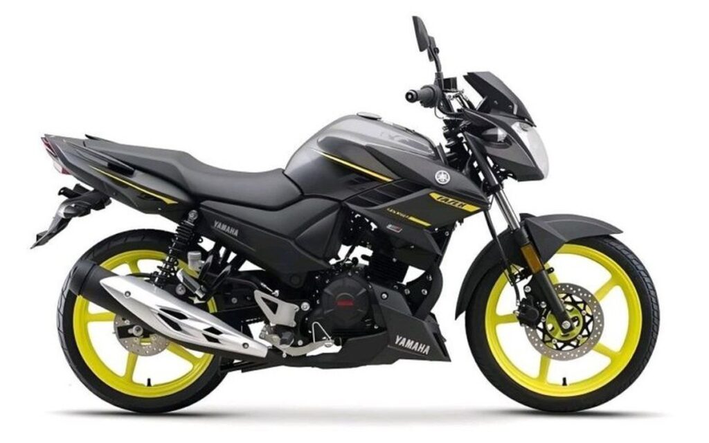 Yamaha Fazer YS150 phiên bản mới nhìn từ phía trước