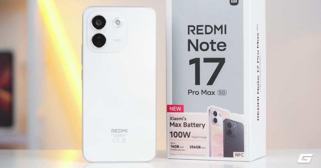 REDMI Note 17 Pro Max 5G đặt trên nền sáng với thiết kế mặt lưng nổi bật