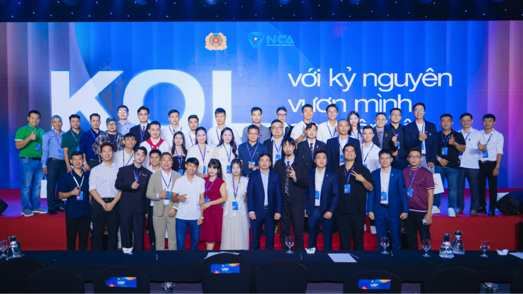 Trung tướng Lê Xuân Minh phát biểu về vai trò của KOL trên không gian mạng