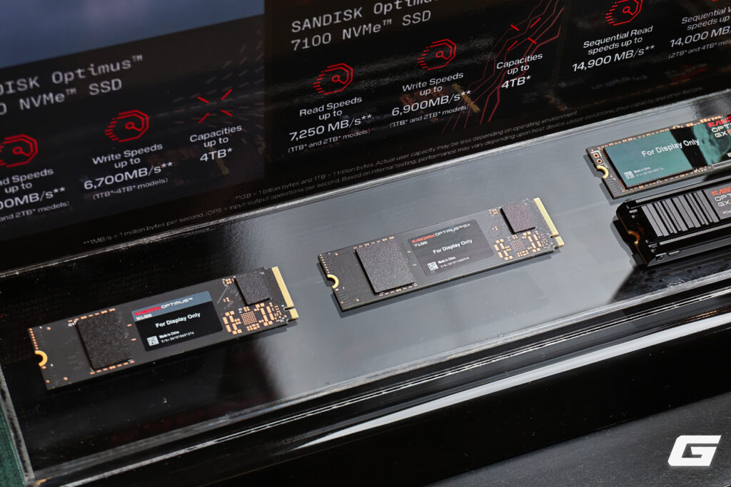 Các dòng SSD SanDisk Optimus được trưng bày tại sự kiện