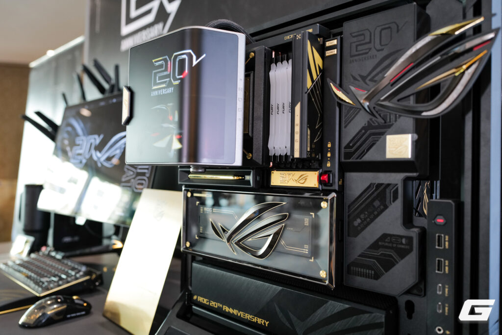 Bàn phím, chuột và ghế gaming thuộc bộ sưu tập ROG Edition 20