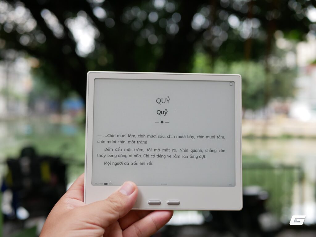Màn hình E Ink 7 inch hiển thị nội dung văn bản rõ nét