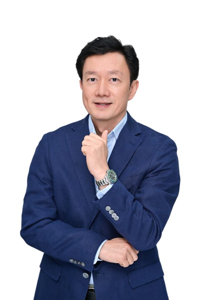 Mặt bếp từ AEG tích hợp khe hút mùi ở vị trí trung tâm