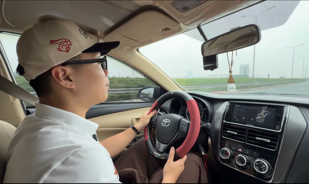 Skoda Kushaq di chuyển trên cung đường road trip tại Phú Thọ