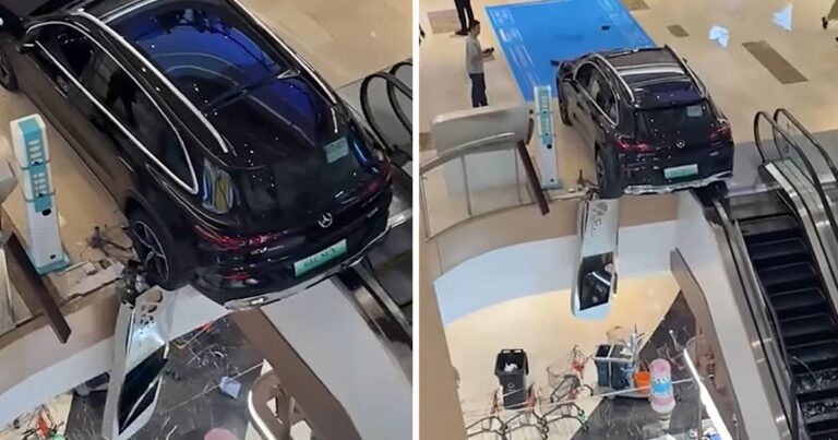 Chiếc Mercedes-Benz GLC 350L màu đen được trưng bày trong trung tâm thương mại