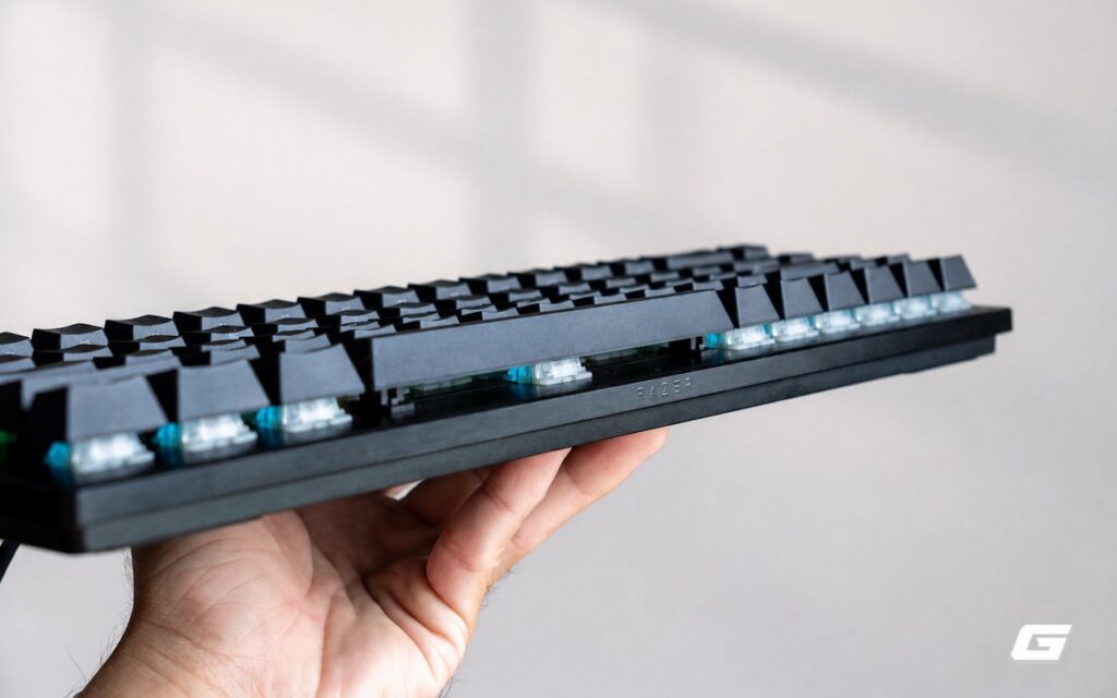 Hai phiên bản Razer Huntsman V3 HE Magnetic gồm Mini 65% và Tenkeyless