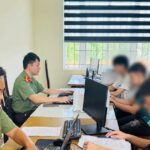 Hình minh họa cảnh báo về hoạt động mua bán tài khoản ngân hàng trên mạng xã hội