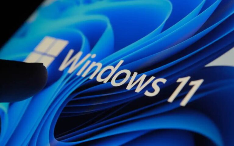 Giao diện Windows 11 minh họa cho yêu cầu xác minh độ tuổi người dùng