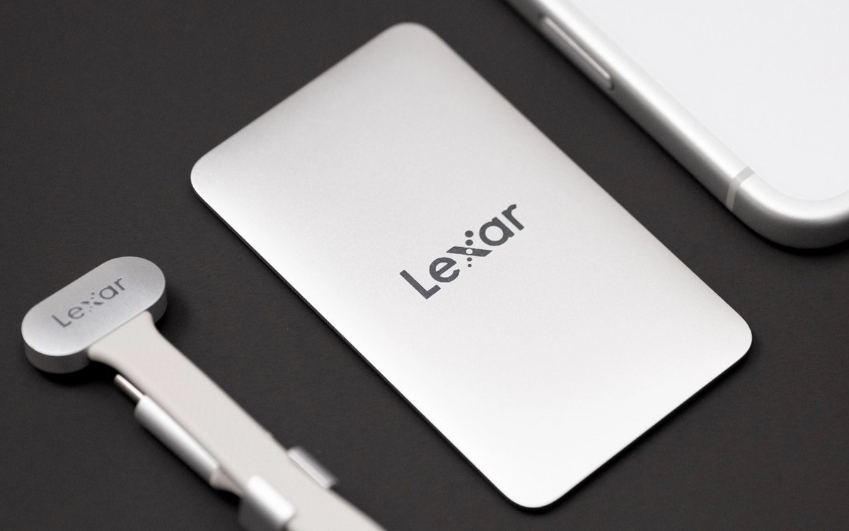 Ổ SSD Lexar Muse Ultra-Slim Portable SSD với thiết kế kim loại siêu mỏng