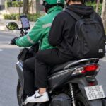 Giao diện Google Maps hiển thị bản đồ theo chế độ Vệ tinh trên điện thoại