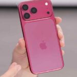 Ảnh minh họa iPhone 18 Pro Max với thông tin về dung lượng pin