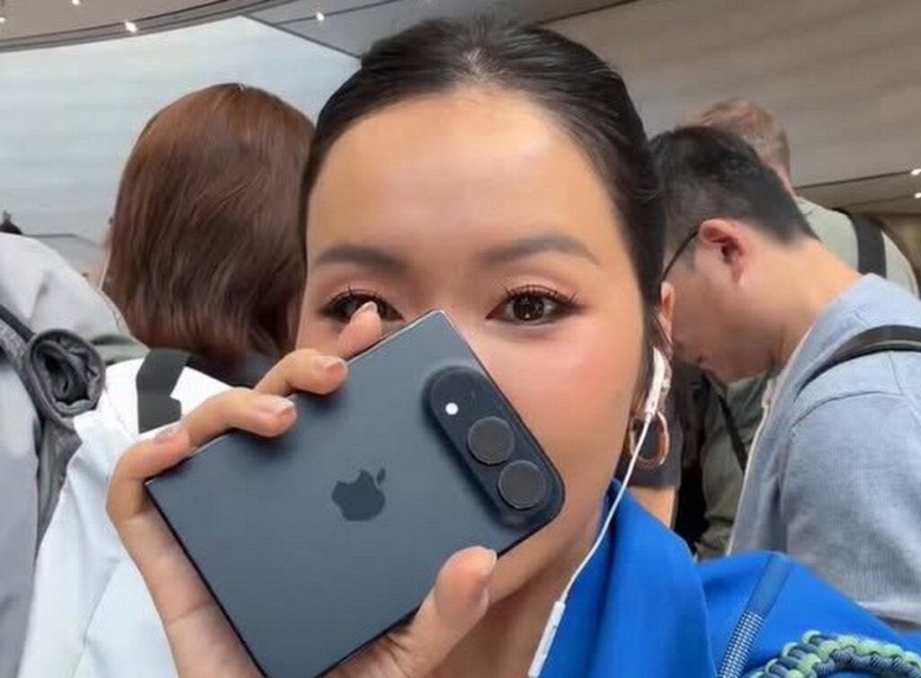 An Phương tham dự sự kiện công nghệ tại Apple Park