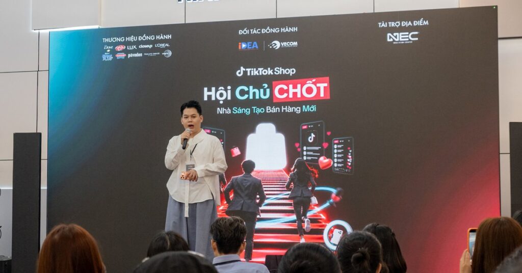 Không gian sự kiện công bố chương trình Hội Chủ Chốt tại TP.HCM