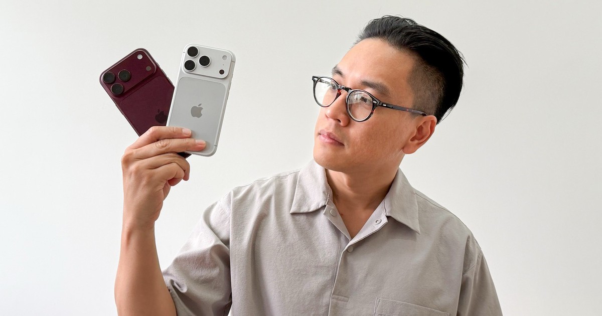 Hộp đựng iPhone 18 Pro và iPhone 18 Pro Max đặt cạnh nhau