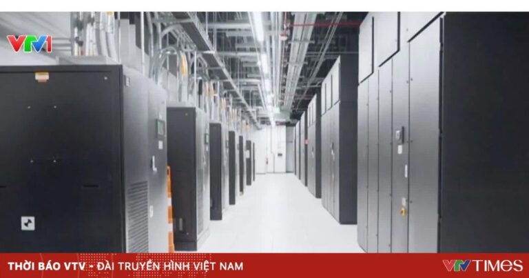 Trung tâm dữ liệu với khu vực máy chủ và thiết bị điện toán tại Atlanta