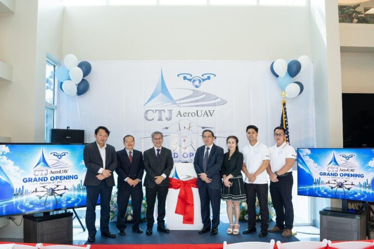 Lễ khánh thành nhà máy lắp ráp UAV của CTJ AeroUAV tại Garden Grove, California