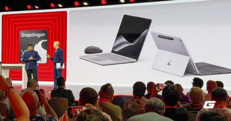 Don McGuire, lãnh đạo Qualcomm, phát biểu tại Snapdragon Summit 2026