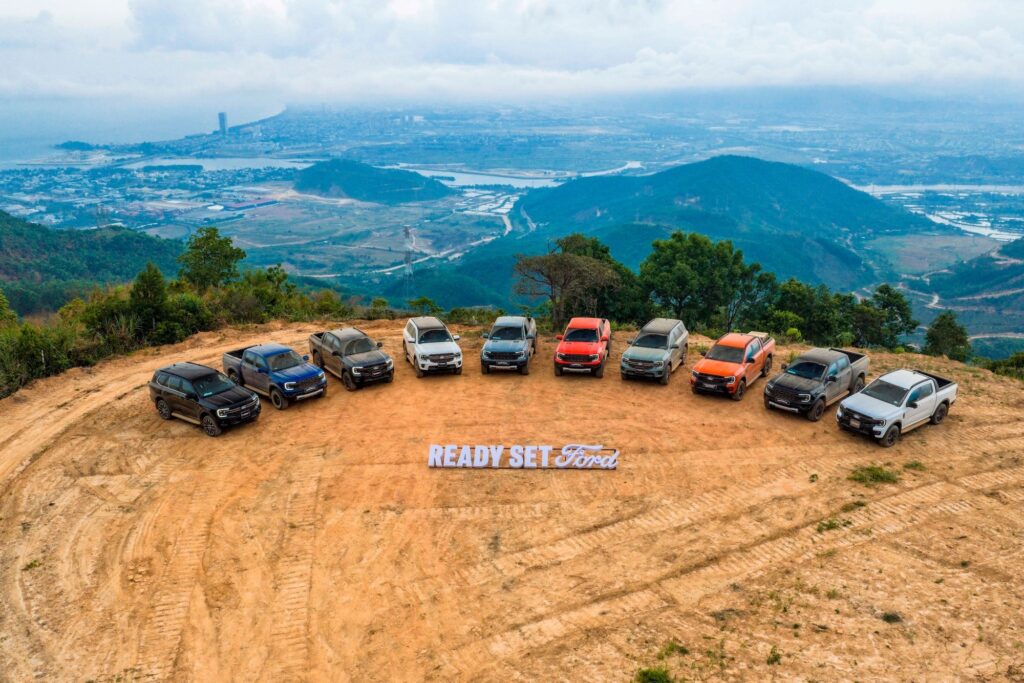 Các mẫu xe Ford tham gia chương trình lái thử Ready Set Ford
