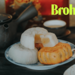 Hộp bánh Trung thu hình tròn gợi không khí mùa trăng truyền thống