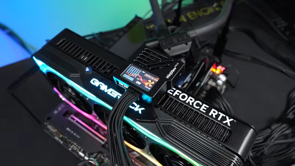 Bo mạch RTX 5090 không còn GPU ở vị trí trung tâm