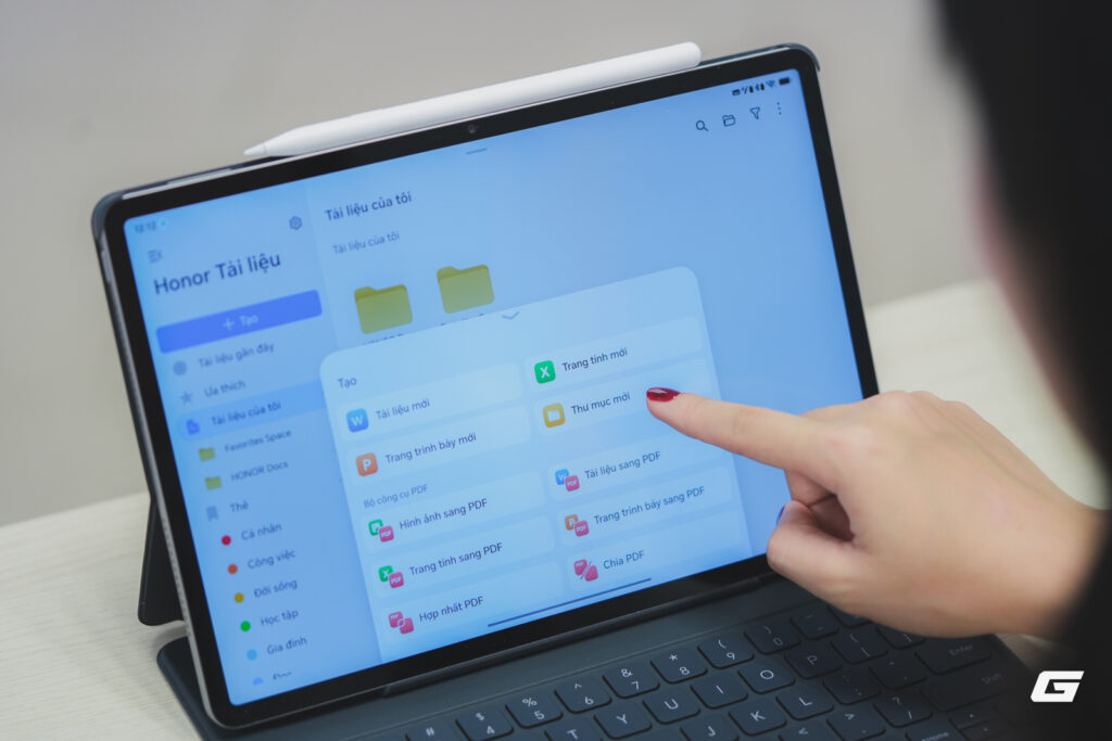 Tính năng hợp nhất các tệp PDF trên HONOR Pad V9