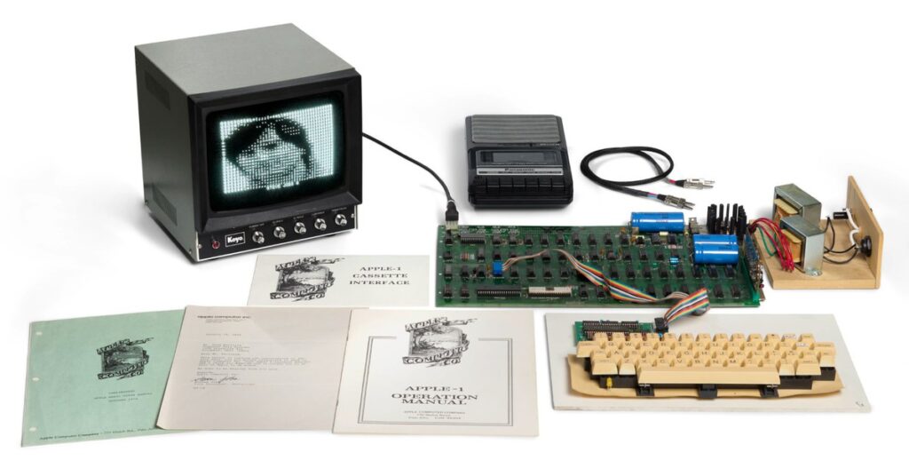Chiếc máy tính Apple-1 nguyên bản mang biệt danh Hatfield