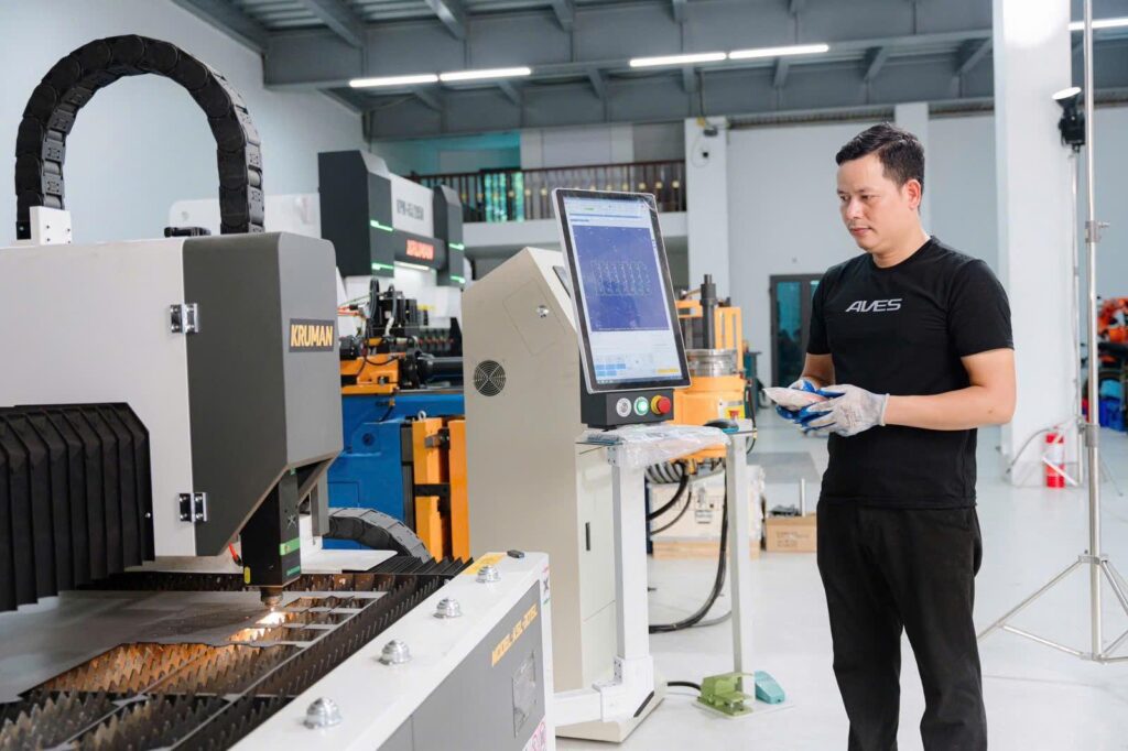 Ông Lê Hoàng Long, đồng sáng lập kiêm Giám đốc Khối Thương mại AVES