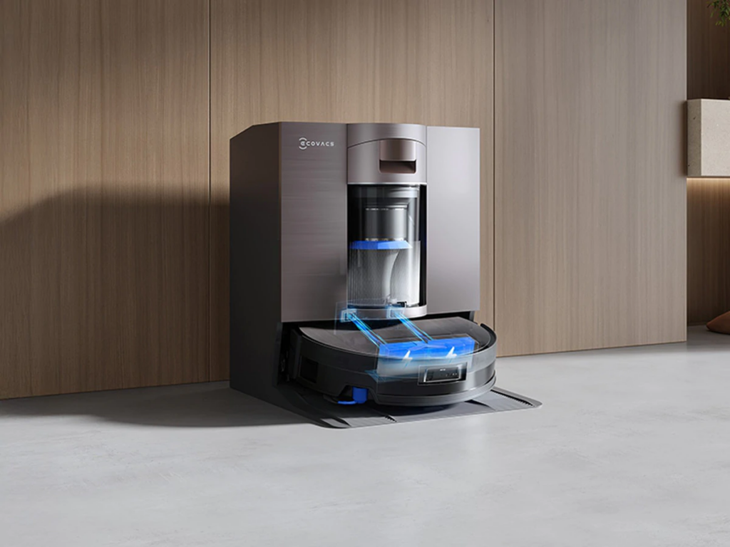 Hệ thống con lăn lau sàn của robot trong quá trình làm sạch