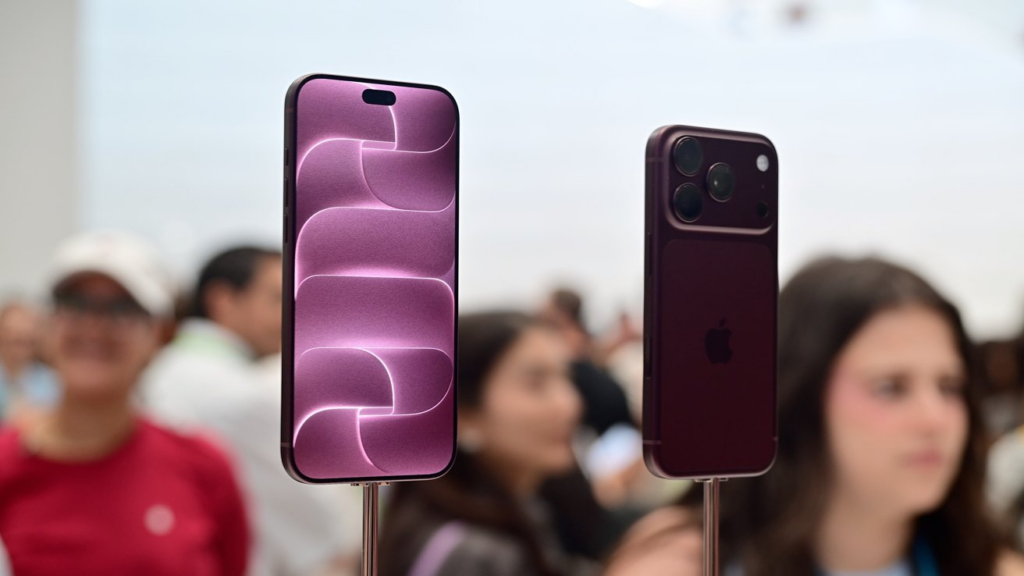 Cận cảnh cụm camera và khung máy iPhone 18 Pro Max
