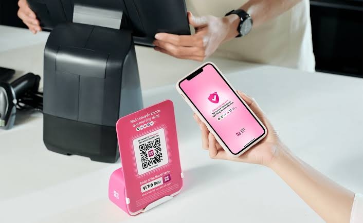 Đồng hồ thông minh được sử dụng để thanh toán khi đang di chuyển