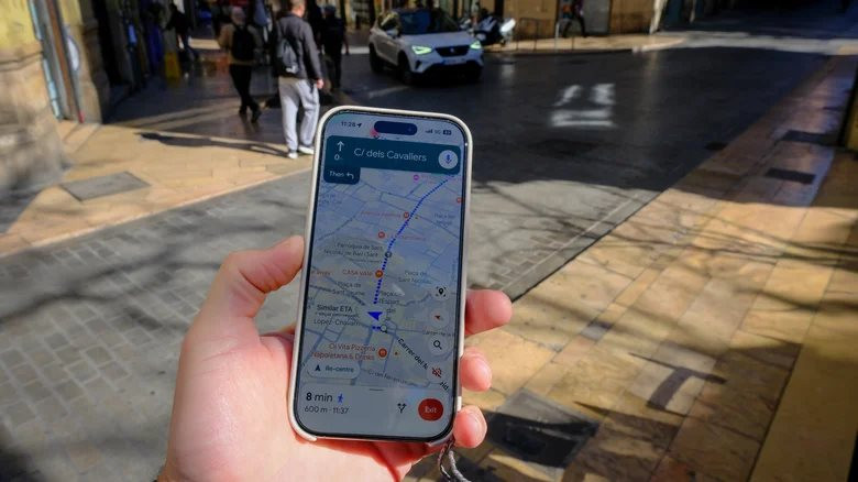 Tùy chọn ưu tiên các tuyến đường tiết kiệm nhiên liệu trong Google Maps