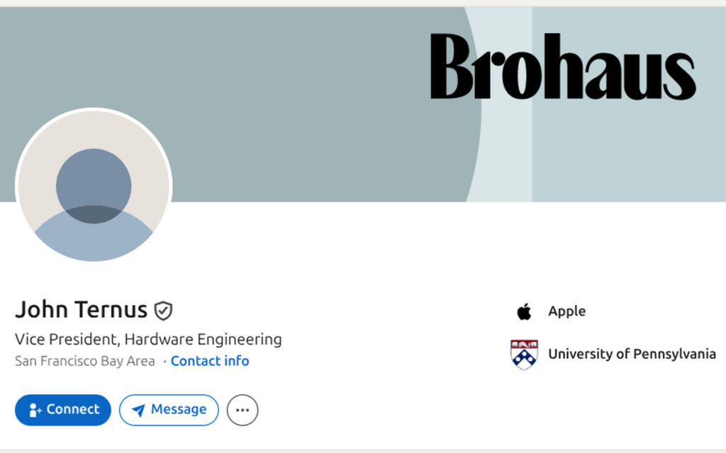 Trang LinkedIn tối giản của John Ternus không có ảnh đại diện