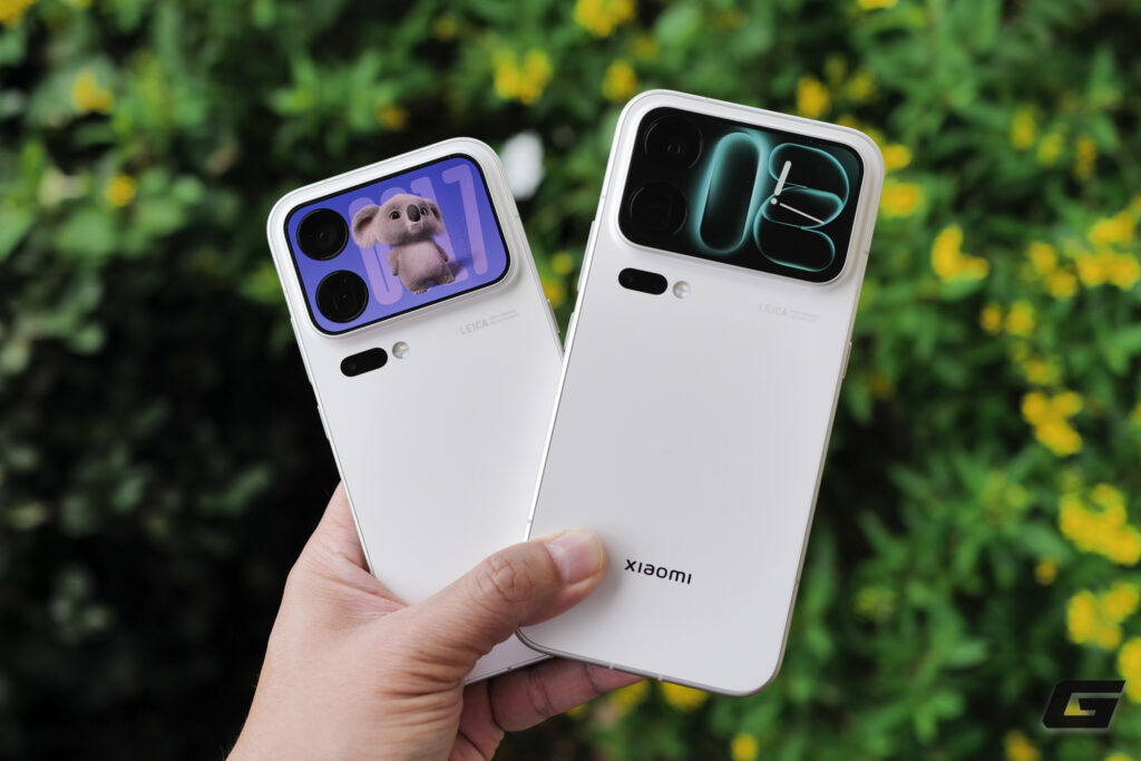Màn hình phụ trên mặt lưng Xiaomi 18 Pro Max hiển thị các thẻ tiện ích