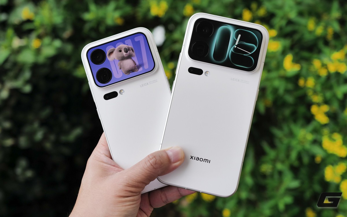 Xiaomi 18 Pro Max với cụm camera phẳng và màn hình phụ ở mặt lưng