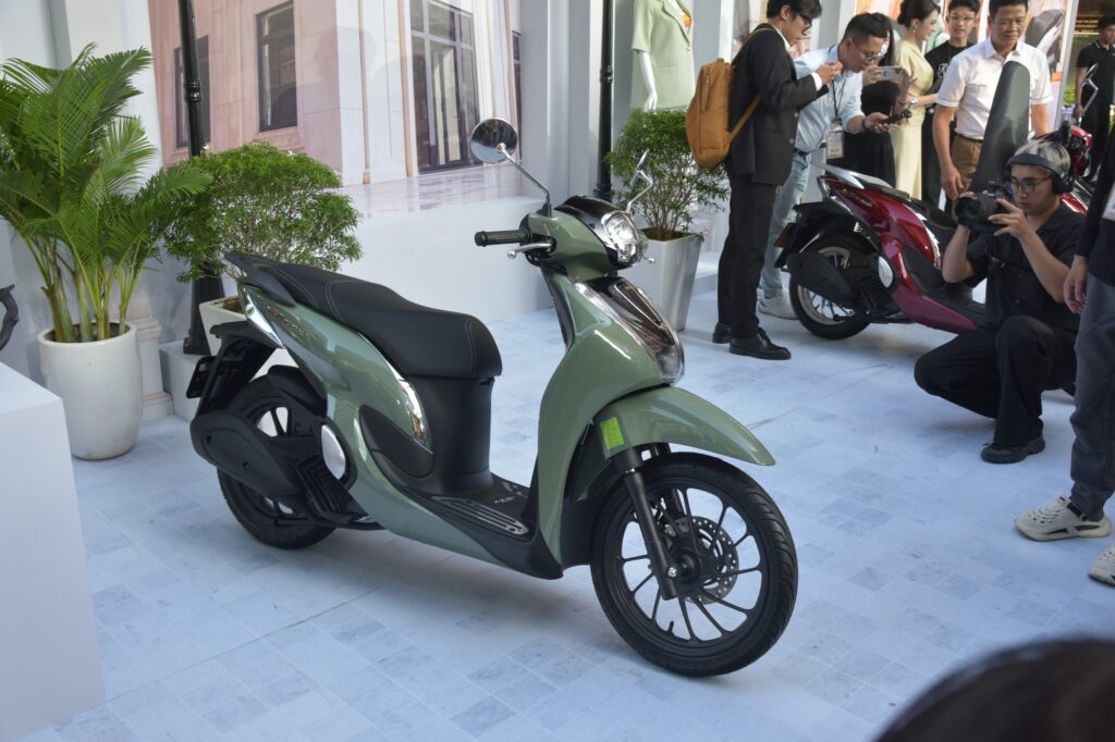 Cụm đồng hồ TFT 4,2 inch trên Honda SH Mode 2026