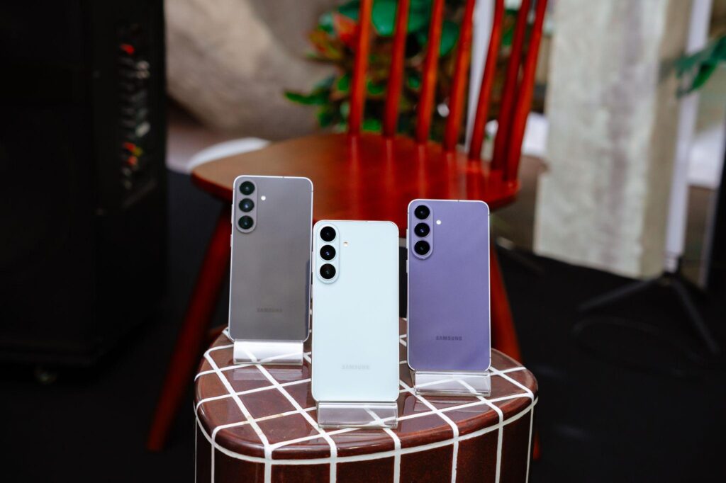 Photo Assist chỉnh sửa ảnh bằng câu lệnh văn bản