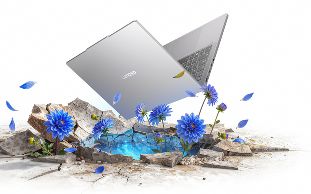 Các mẫu laptop Lenovo IdeaPad Slim Gen 11 được trưng bày trong sự kiện ra mắt