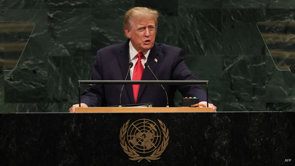 Tổng thống Trump trình bày quan điểm về cách gọi mới cho AI