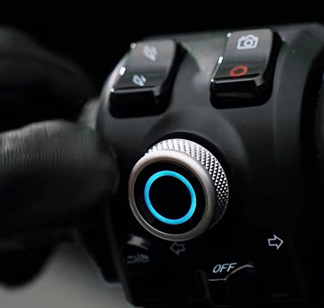 Cụm giảm xóc đôi phía sau của Honda NWZ150