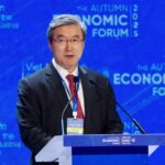 Giáo sư Young-Sup Joo phát biểu tại Diễn đàn Kinh tế Mùa thu 2025