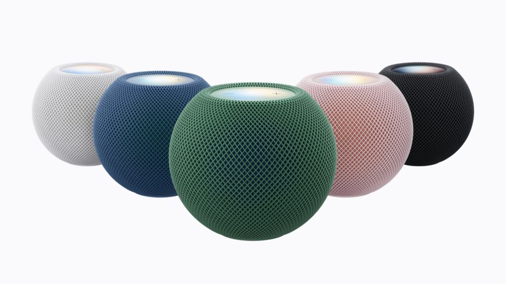 HomePod mini 2 được đặt cạnh các thiết bị Apple trong không gian phòng