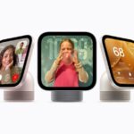 Apple HomeView đặt trên đế loa hình vòm trong không gian gia đình